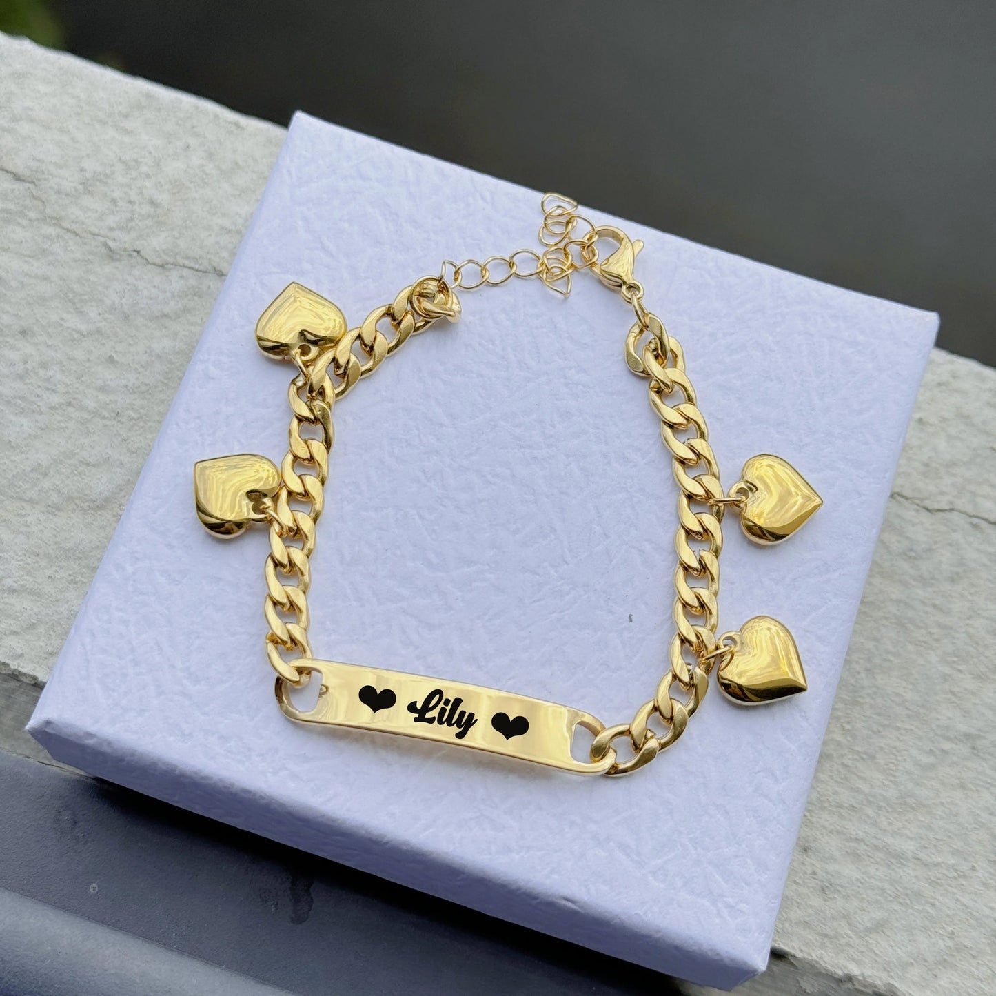 DUOYING Engraved Name Heart Bracelet