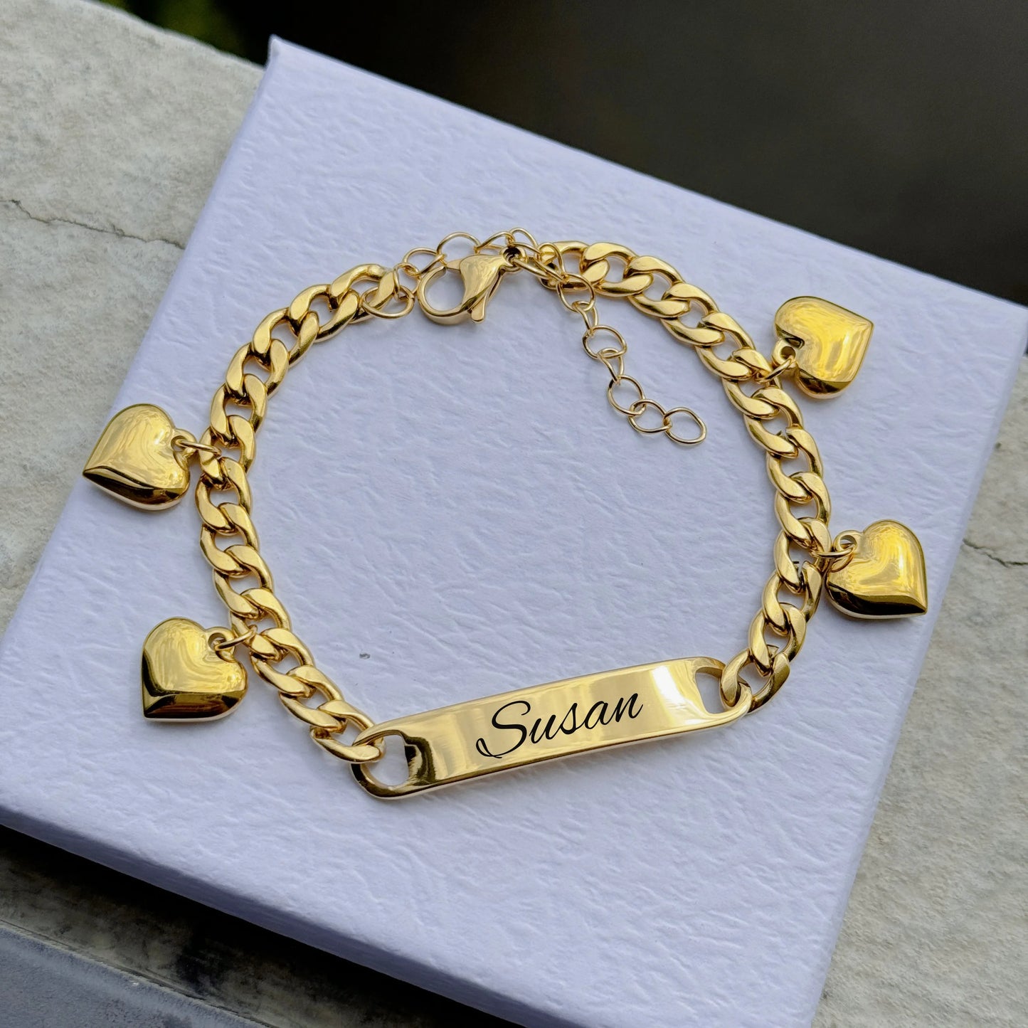 DUOYING Engraved Name Heart Bracelet